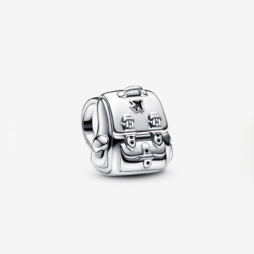 Pandora - Adventure Backpack Charm